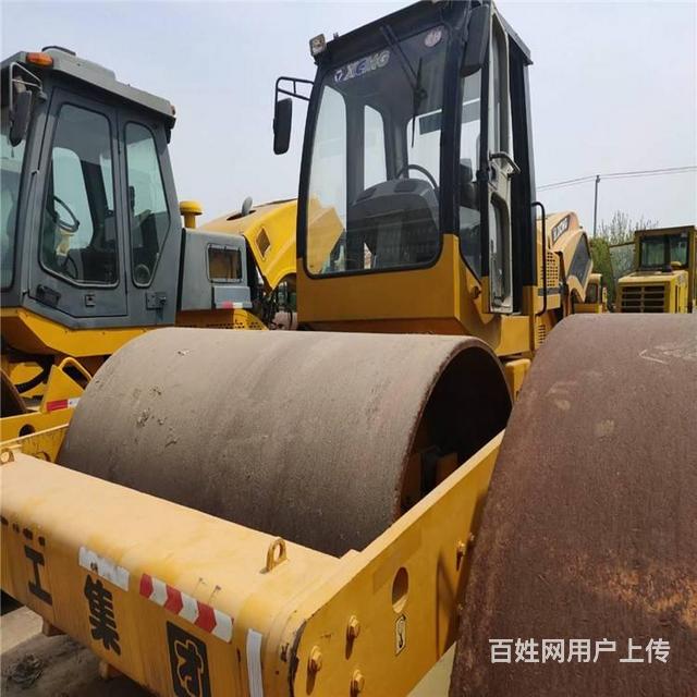 中山转让二手22吨徐工振动压路机 国三电喷配置的图片